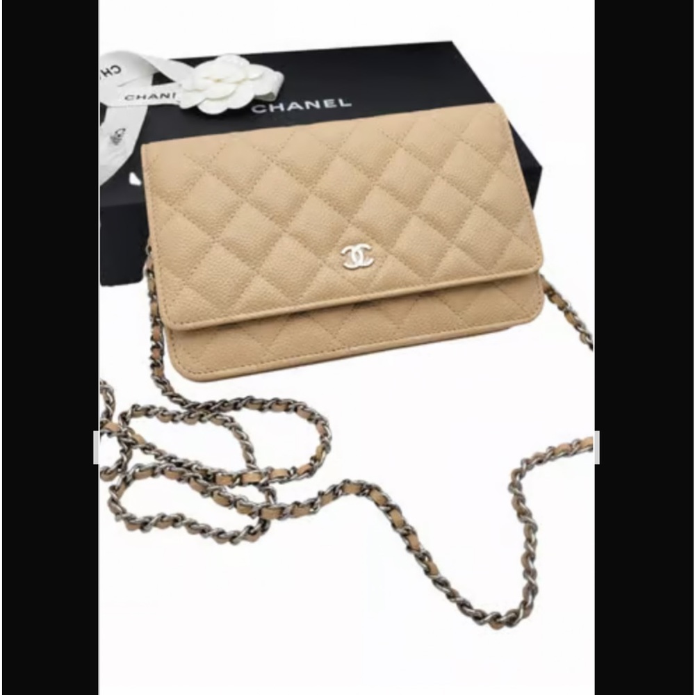 Chanel Wallet on Chain